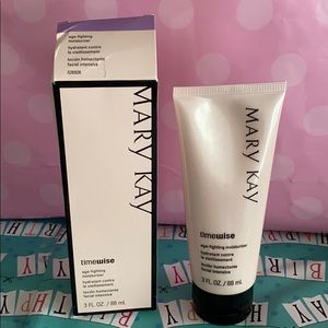 Moisturizer age-fighting Timewise